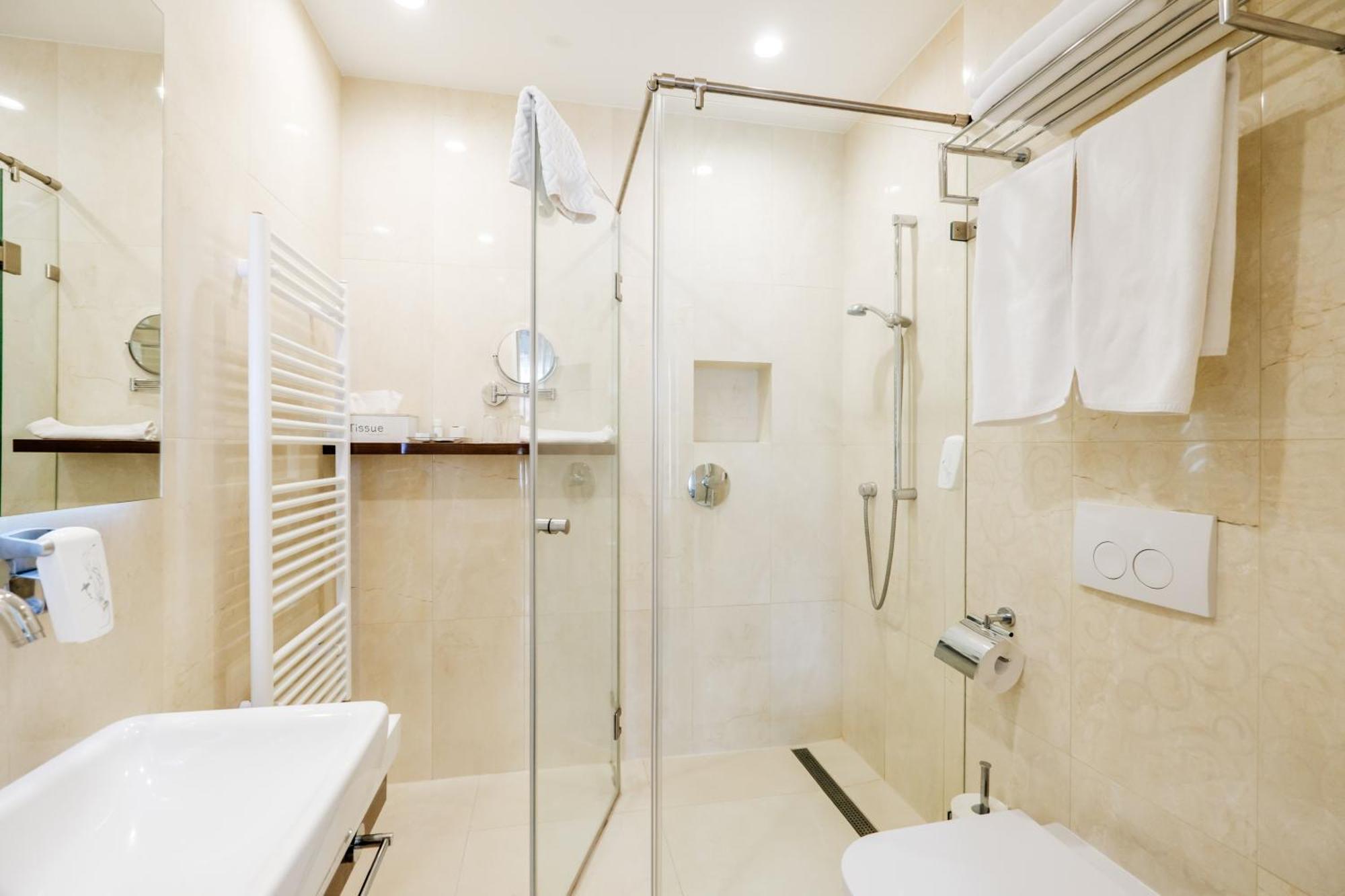 Adele Boutique Hotel Печ Экстерьер фото